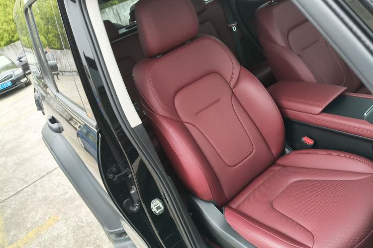 Used Tank 300 New Energy 2025 Hi4-T