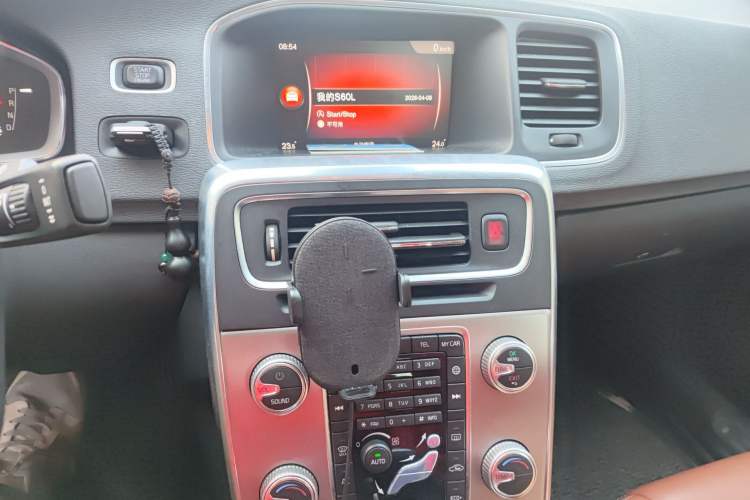 Used Volvo S60 2018 S60L T4 Smart & Ambitious Edition