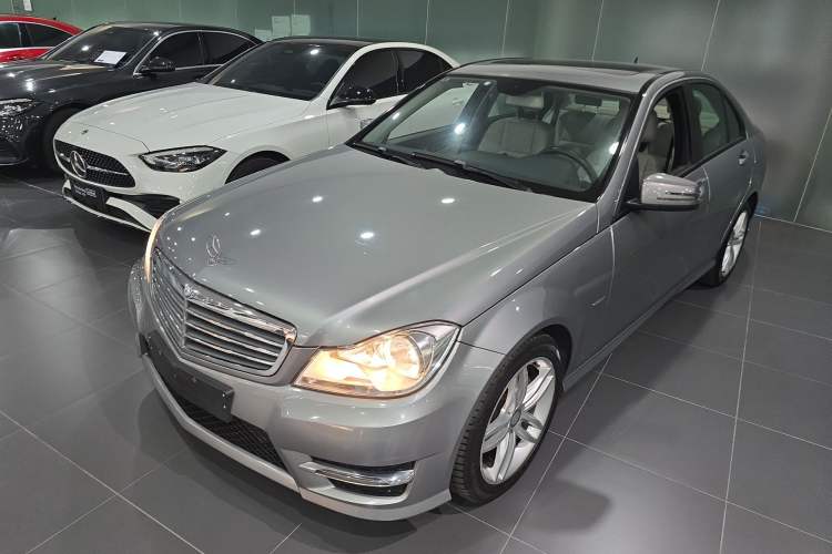 Used Mercedes-Benz C-Class 2013 C 180 Classic Grand Edition