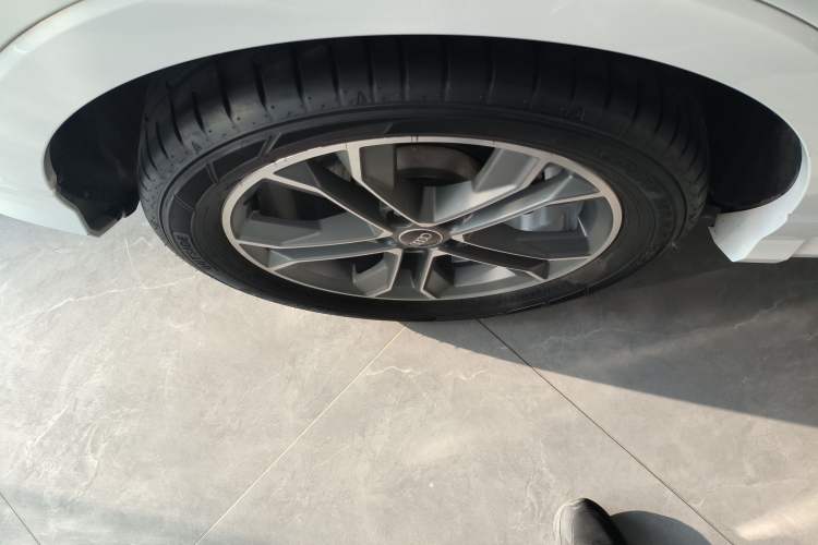 Used Audi Q3 2023 40 TFSI Fashion Dynamic Model