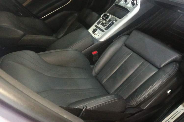 Used Denza X 2020 PHEV Flagship Edition Right Front Seat