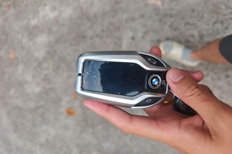 Used BMW X7 2021 xDrive40i Executive Model with M Sport Package
