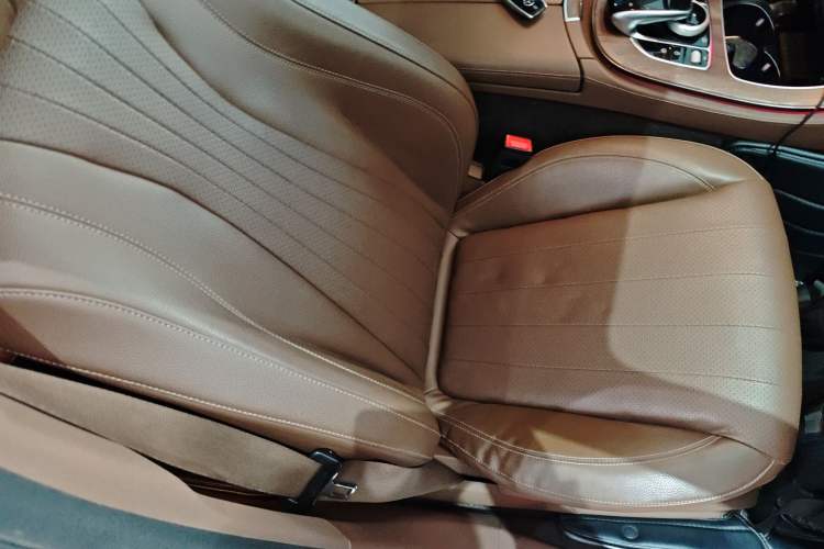 Used Mercedes-Benz E-Class 2017 E 300 L Luxury Model
