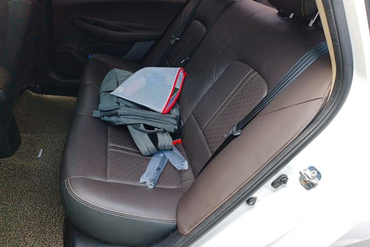 Used CHANGAN Eado DT 2018 1.6L Manual Smart Enjoyment Model
