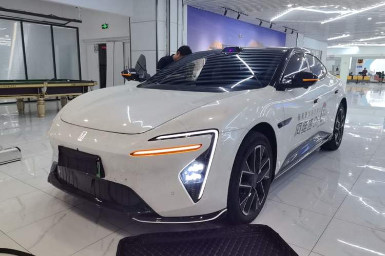 Used Avatr 06 2025 Ultra Pure Electric Edition