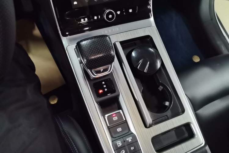 Used Roewe RX5 New Energy 2020 ePLUS National Trend Ronglin Luxury Edition Gear Lever