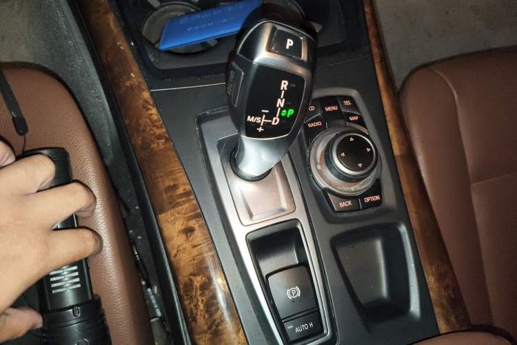 Used BMW X5 2011 xDrive35i Leading Model Gear Lever