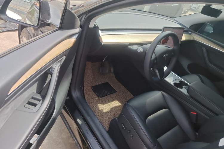 Used Tesla Model Y 2022 Revised Version Rear-Wheel Drive Driver Seat