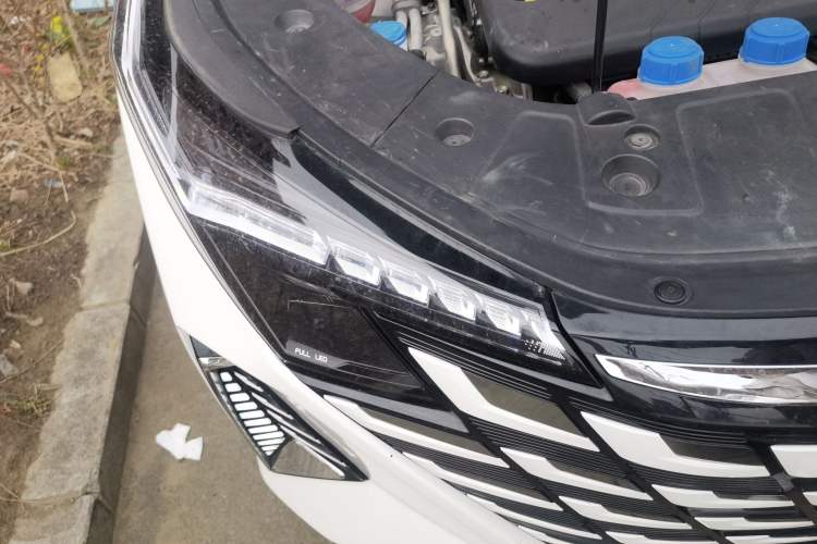 Used CHANGAN UNI-Z New Energy 2024 Blue Whale Smart Electric iDD 125km Beyond Edition