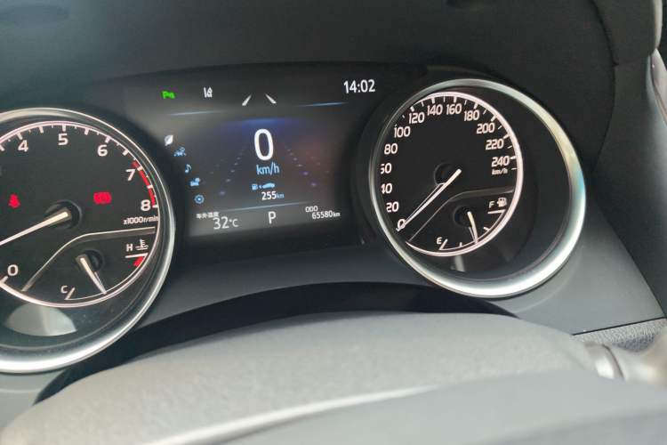 Used Toyota Camry 2021 2.0G Luxury Edition