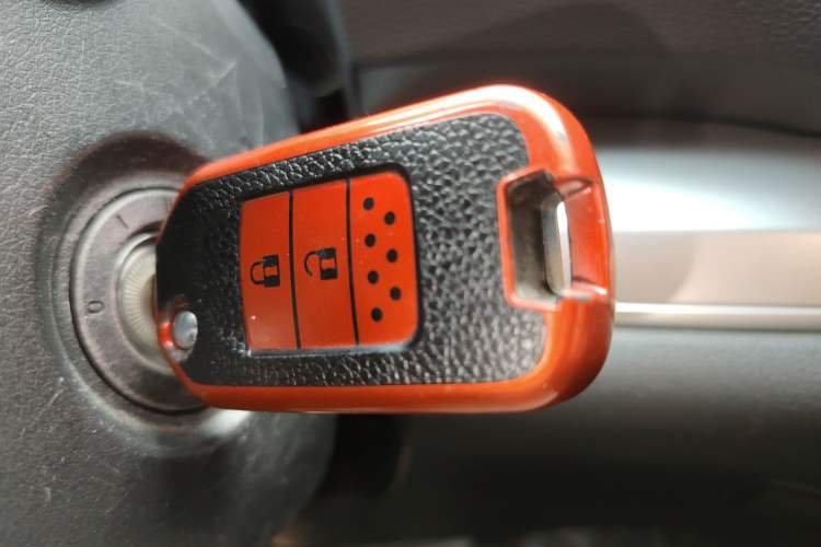 Used Honda CR-V 2016 2.0L Two-Wheel Drive Classic Edition