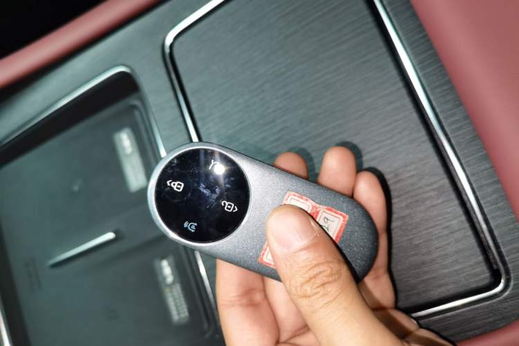 Used Hima AITO M8 2025 Extended-Range Ultra Version 53.4 kWh 5-Seater Edition