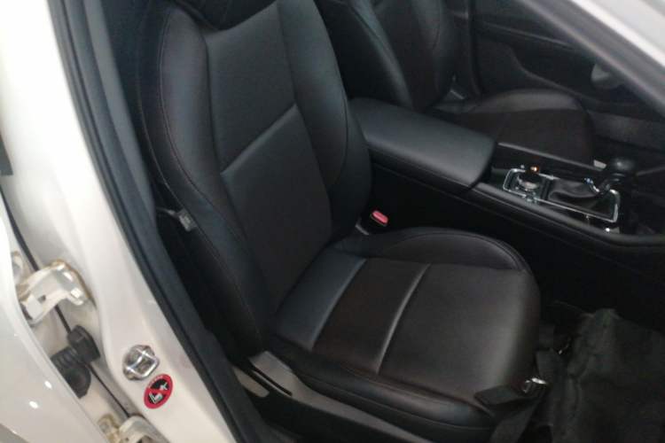 Used Mazda 3 Axela 2020 2.0L Automatic Zhiya Edition
