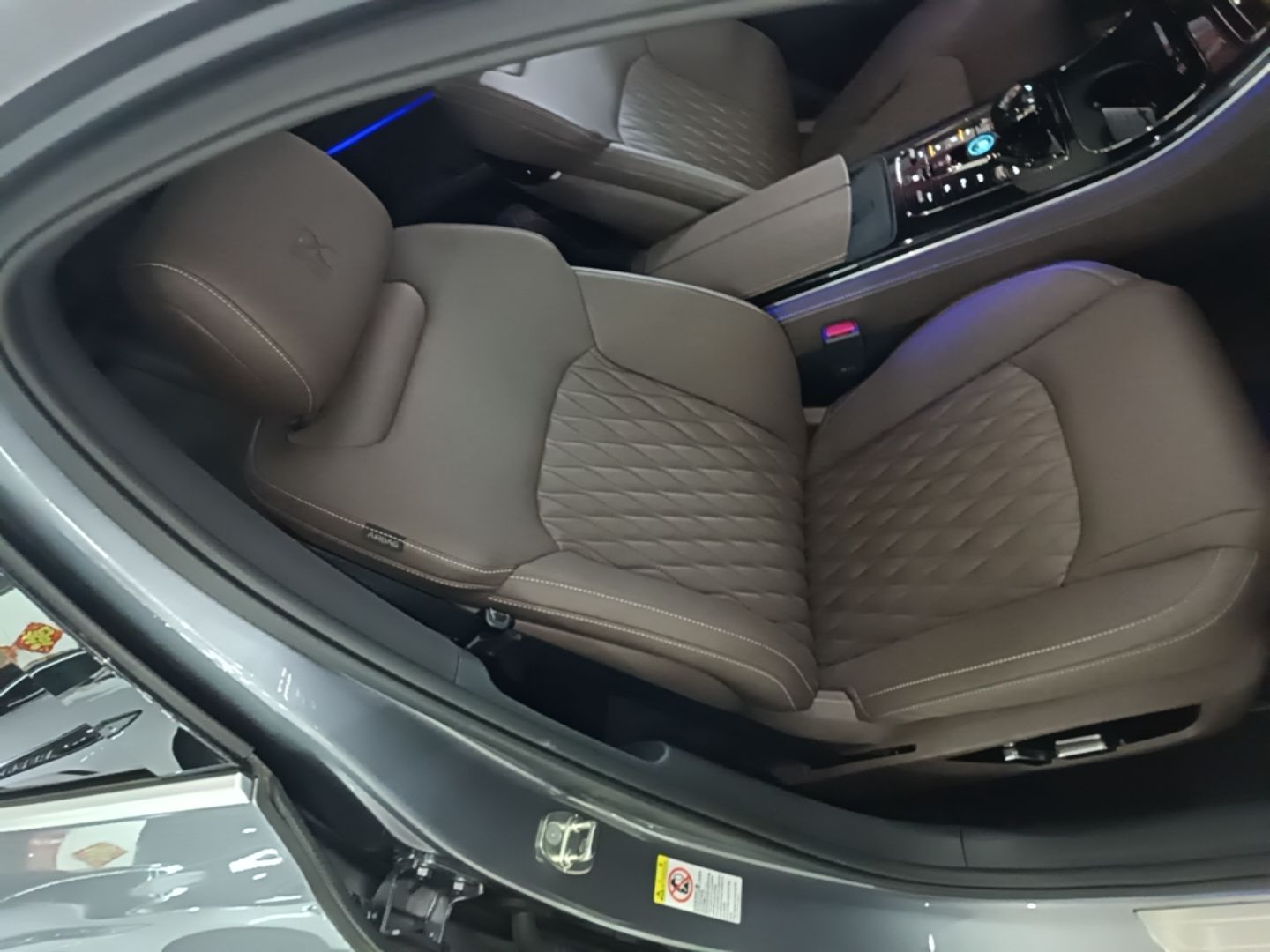 BYD Han 2023 EV Champion Edition 506KM Front-Wheel-Drive Premium Model — снимка 19