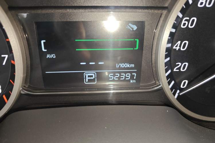 Used Nissan Sylphy 2018 1.6XV CVT Deluxe Edition Odometer Close Up