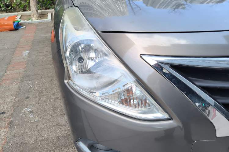 Used Nissan Sunny 2016 1.5XE CVT Leading Edition Right Front Headlight