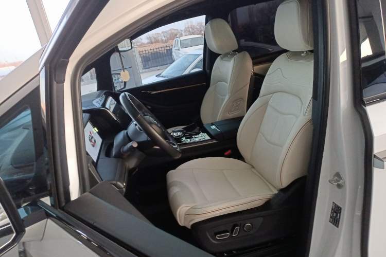 Used GAC Trumpchi M8 2023 Zongshi Series 400T Flagship Edition
