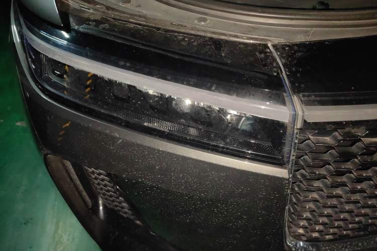 Used Li Auto ONE 2020 Extended-Range 6-Seater Version Right Front Headlight