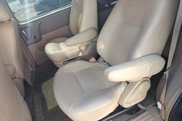 Used Buick GL8 2014 2.4L Classic Edition