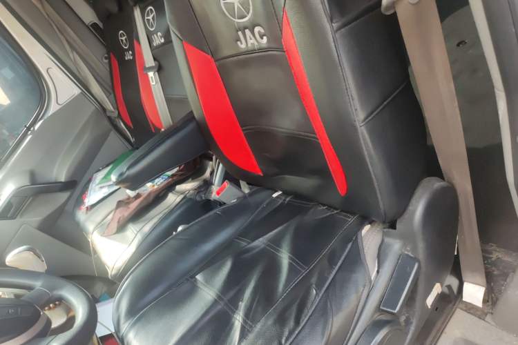 Used JAC Sunray 2023 2.0T 5-Series Express Version 6/7 Seats HFC4DB3-2E4
