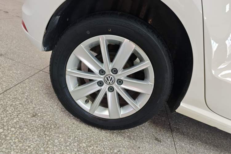 Used Volkswagen Polo 2014 1.6L Automatic Comfort Edition