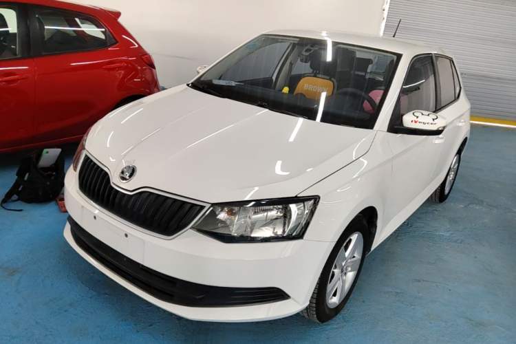 Used Skoda Fabia 2017 1.4L Automatic Car Enjoy Edition