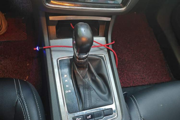 Used Roewe i6 2018 20T Automatic Internet ZhiZun Edition