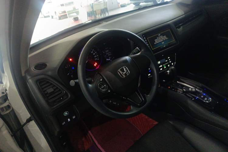 Used Honda Vezel 2020 220 TURBO CVT Luxury Edition