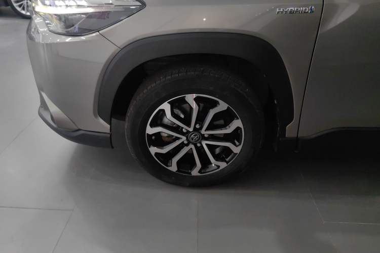 Used Toyota FRONTLANDER 2023 2.0L Smart Electric Hybrid Dual-Engine Deluxe Version