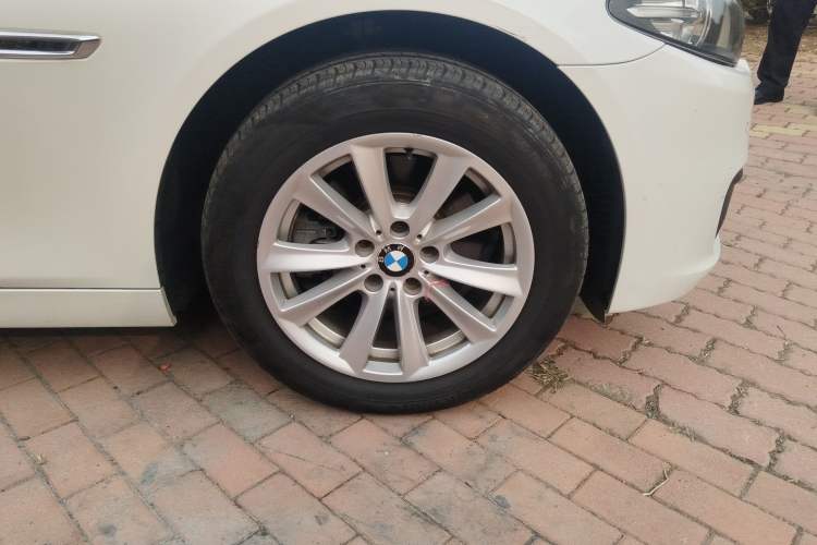 Used BMW 5 Series 2014 520Li Elegant Model