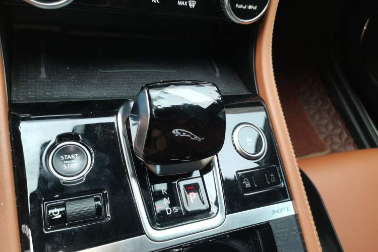 Used Jaguar XFL 2021 XFL 2.0T P250 Two-Wheel-Drive Elite Sport Edition