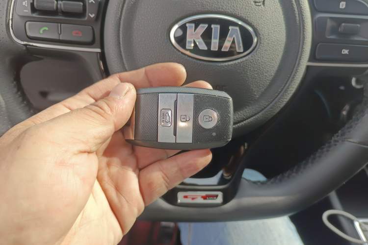 Used Kia KX5 2016 1.6T Automatic Two-Wheel Drive DLX
