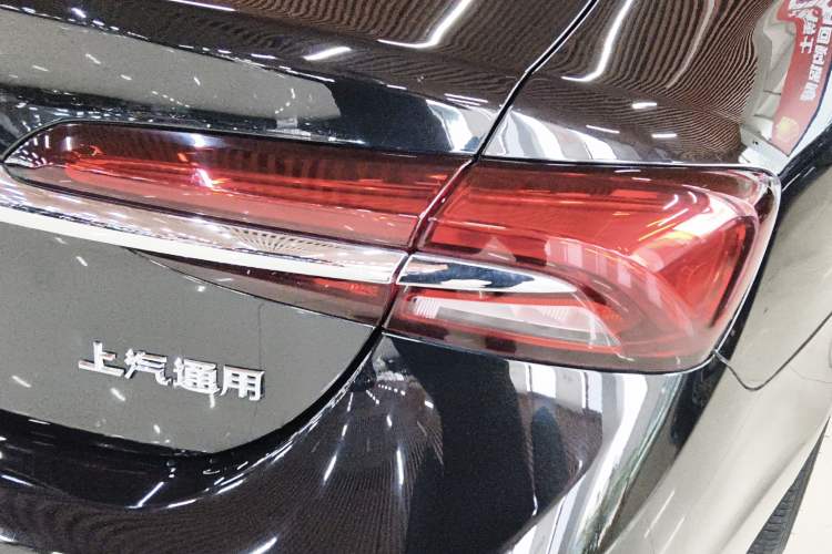 Used Buick LaCrosse 2019 28T Luxury Version Exterior 2