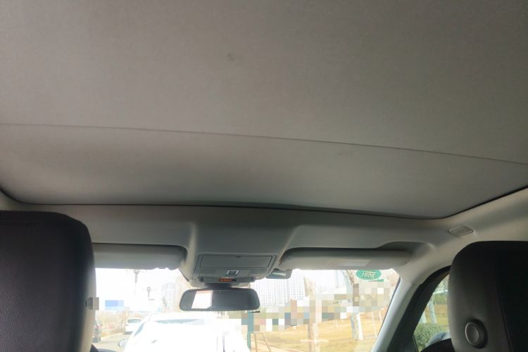 Used Land Rover Range Rover Evoque 2018 240 PS SE Smart Brilliance Edition
