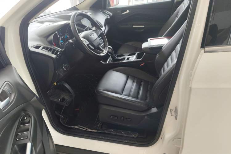 Used Ford Kuga 2018 Facelifted EcoBoost 180 Two-Wheel Drive Luxury Wing Edition
