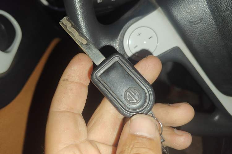 Used MG 3SW 2015 1.5L AMT Elite Model Vehicle Key