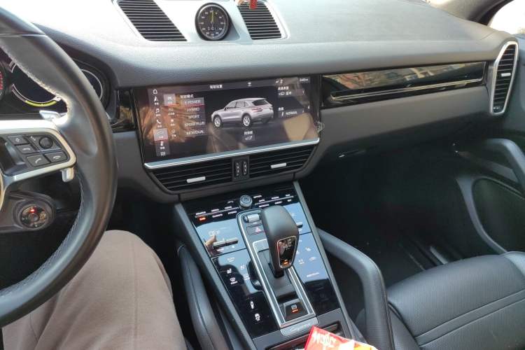 Used Porsche Cayenne E-Hybrid 2019 Cayenne E-Hybrid 2.0T