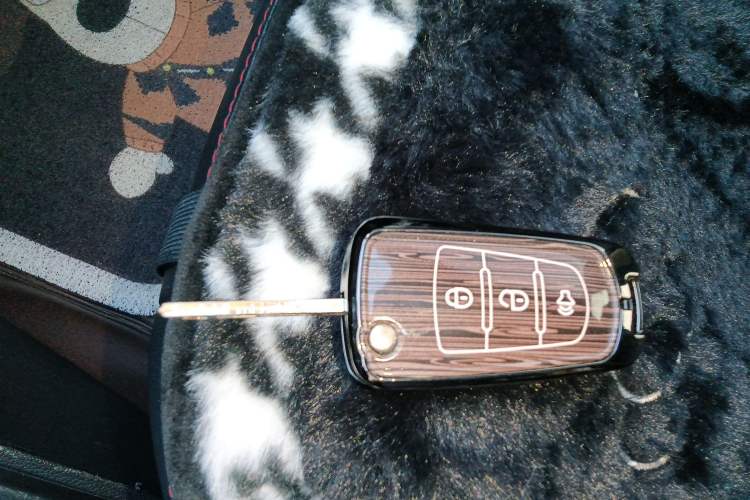 Used Haval H1 2015 1.5L AMT Urban Model