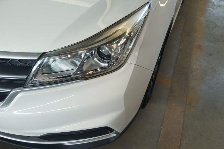 Used Baojun 730 2019 1.5L Manual Fashion Model 7-seater National V