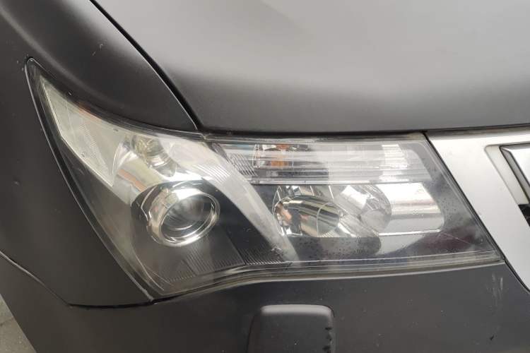 Used Acura MDX 2010 3.7 Standard Edition Right Front Headlight