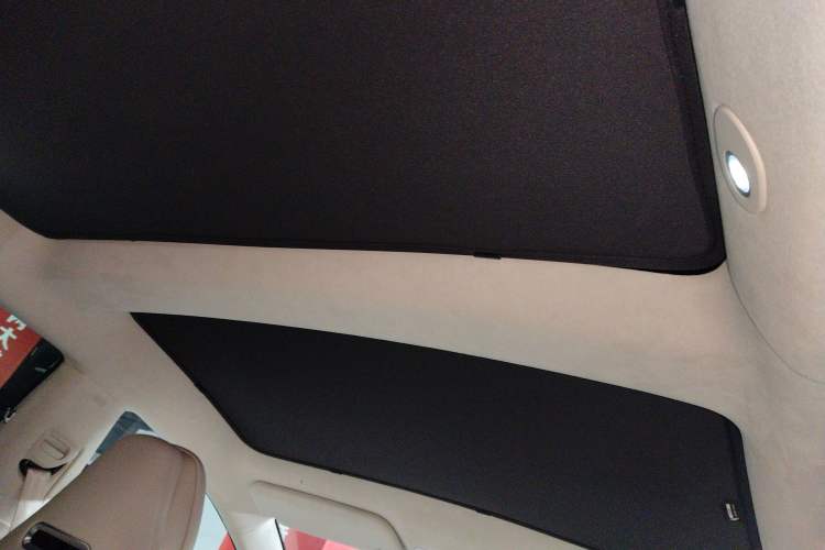 Used Hima Luxeed S7 2025 855 km Max