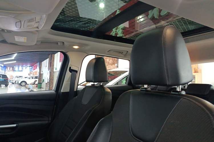 Used Ford Kuga 2015 1.5L GTDi Two-Wheel Drive Fashion Edition
