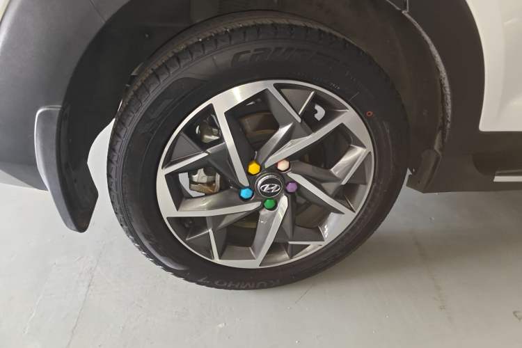 Used Hyundai Tucson 2020 280TGDi Two-Wheel-Drive GLS Fashion Edition China VI Standard
