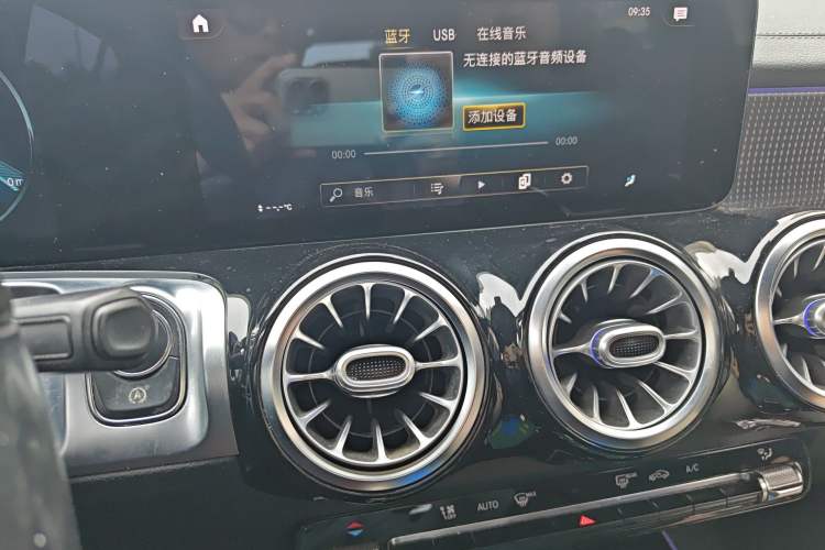 Used Mercedes-Benz GLB 2021 GLB 200 Fashion Model Audio And AC Panel