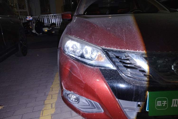 Used Nissan Tiida 2016 1.6L CVT Cool Dynamic Edition
