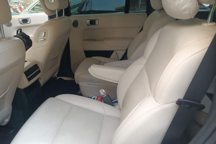 Used Li Auto L8 2023 Pro Model