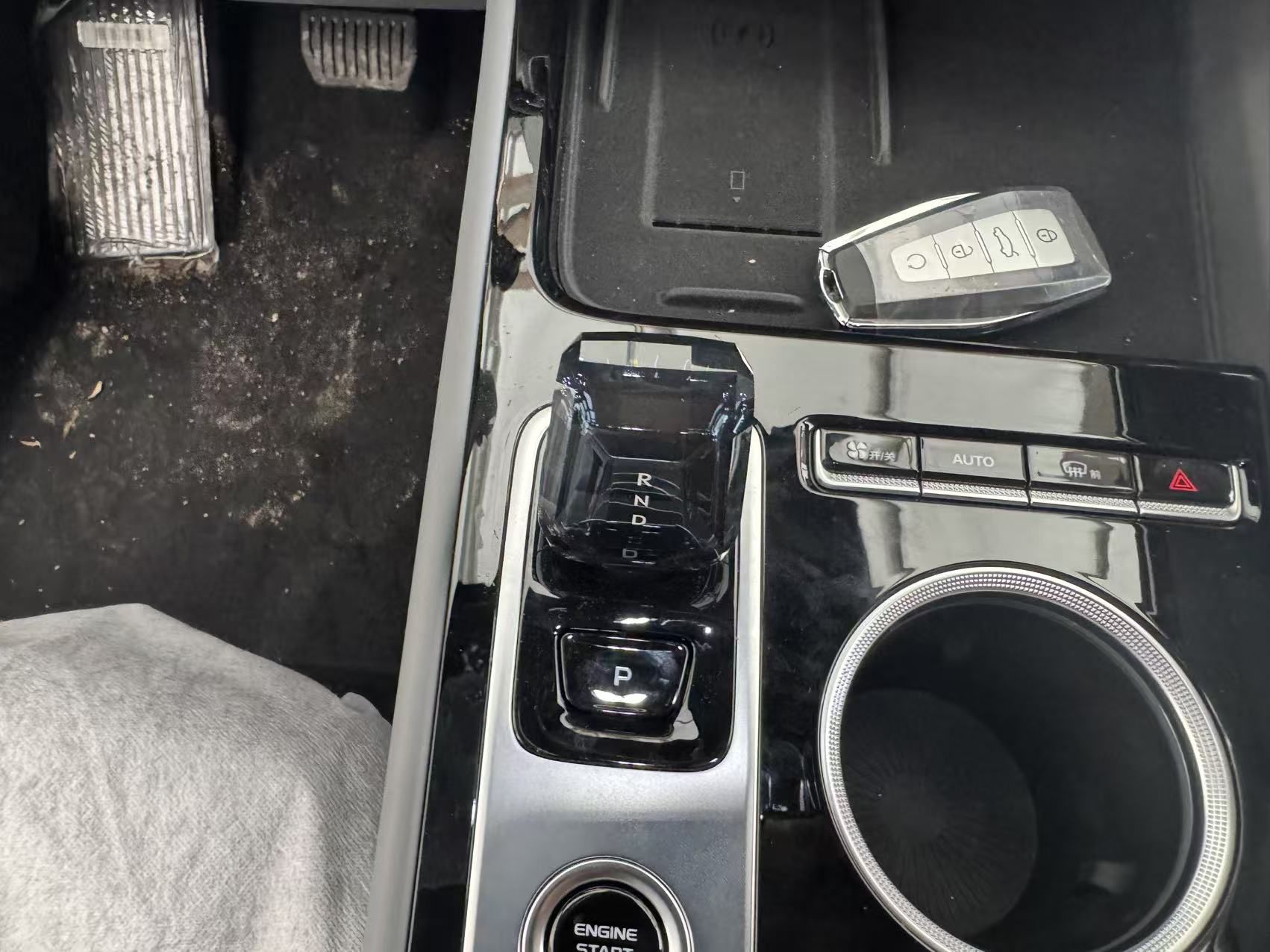 Geely Auto Emgrand X7 Sport 2026 Model 1.5TD Wonderful — снимка 16