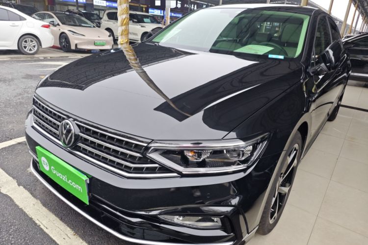 Used Volkswagen Magotan 2023 2 Million Units Commemorative Edition 330TSI DSG Luxury Version