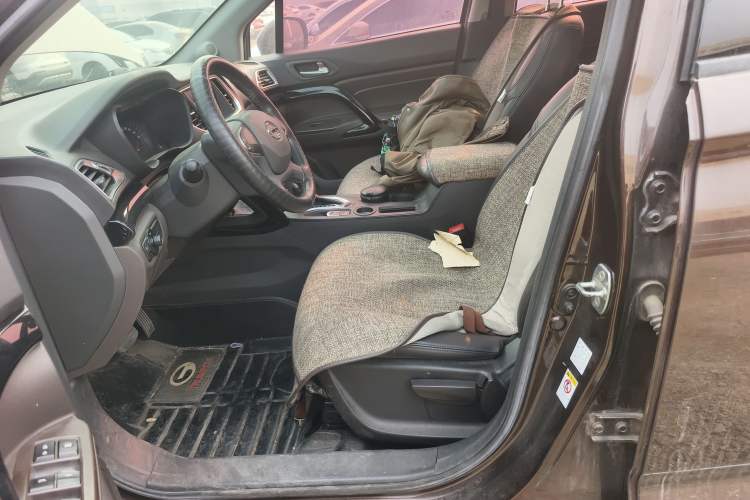 Used GAC Trumpchi GS4 2016 235T G-DCT Elite Edition Left Front Seat