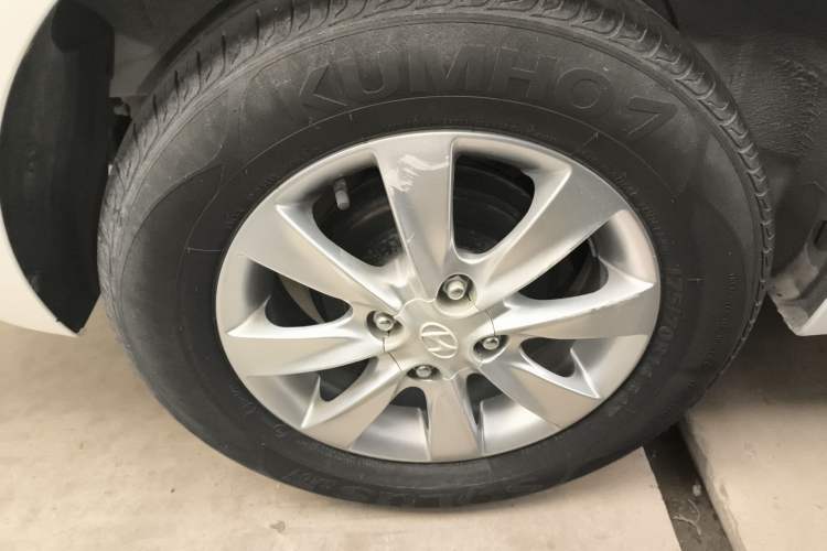 Used Hyundai Verna (older generation) 2017 1.4L Manual Refreshed Version China V Standard